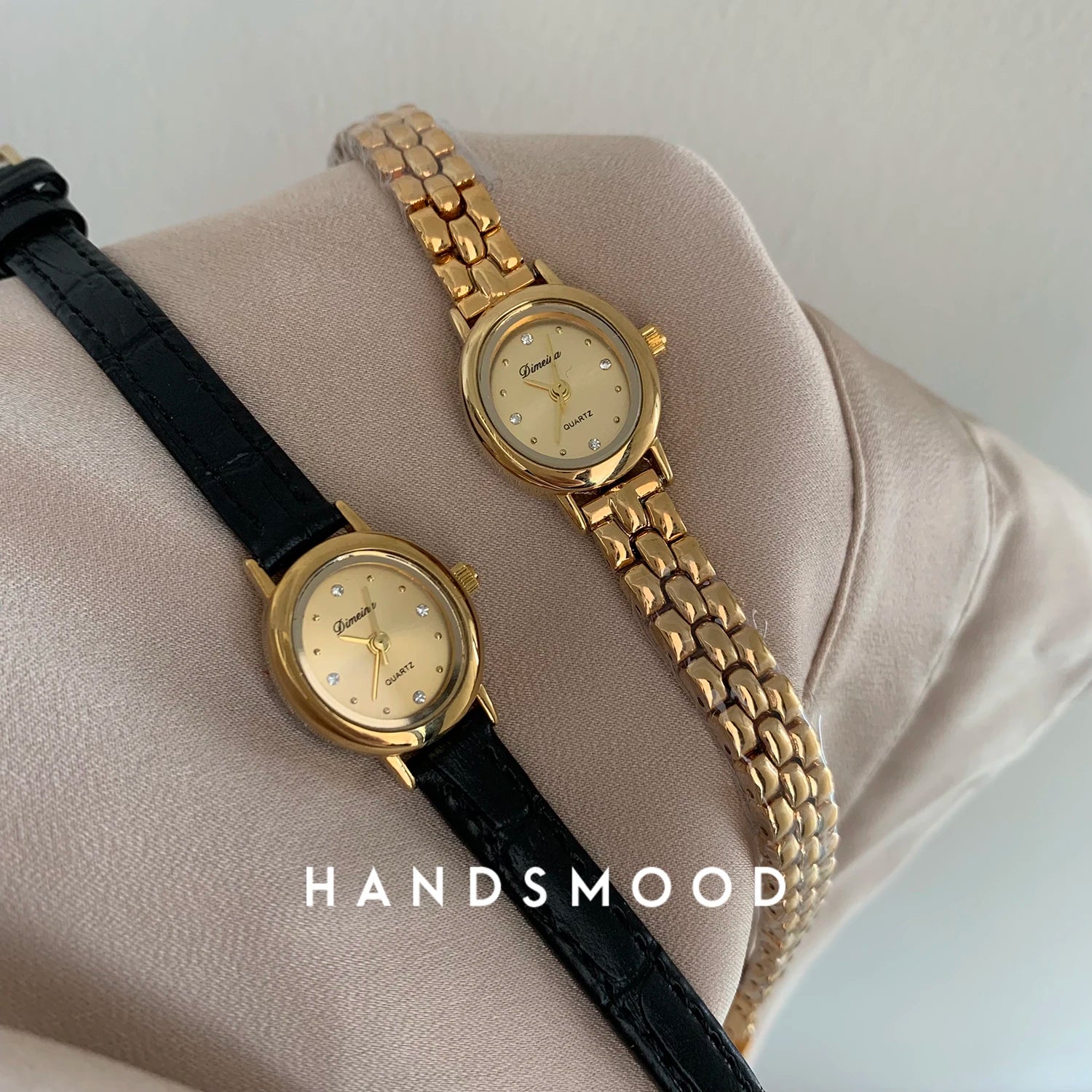 Montre plaquée or pour femmes, Bracelet, bijoux anciens moyens, luxe et diamant d'eau incrusté haut de gamme, nouvelle collection 2024